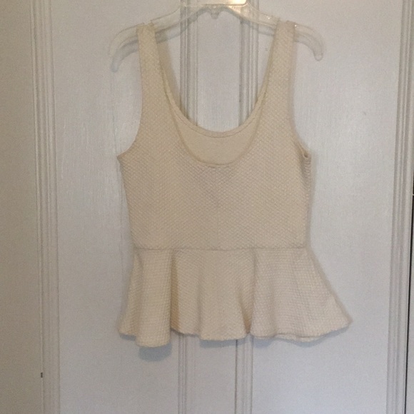 Anthropologie scoop peplum tank - Picture 2 of 6